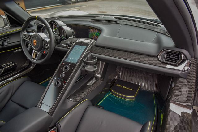 2015 Porsche 918 Spyder Pack Weissach, 19/20