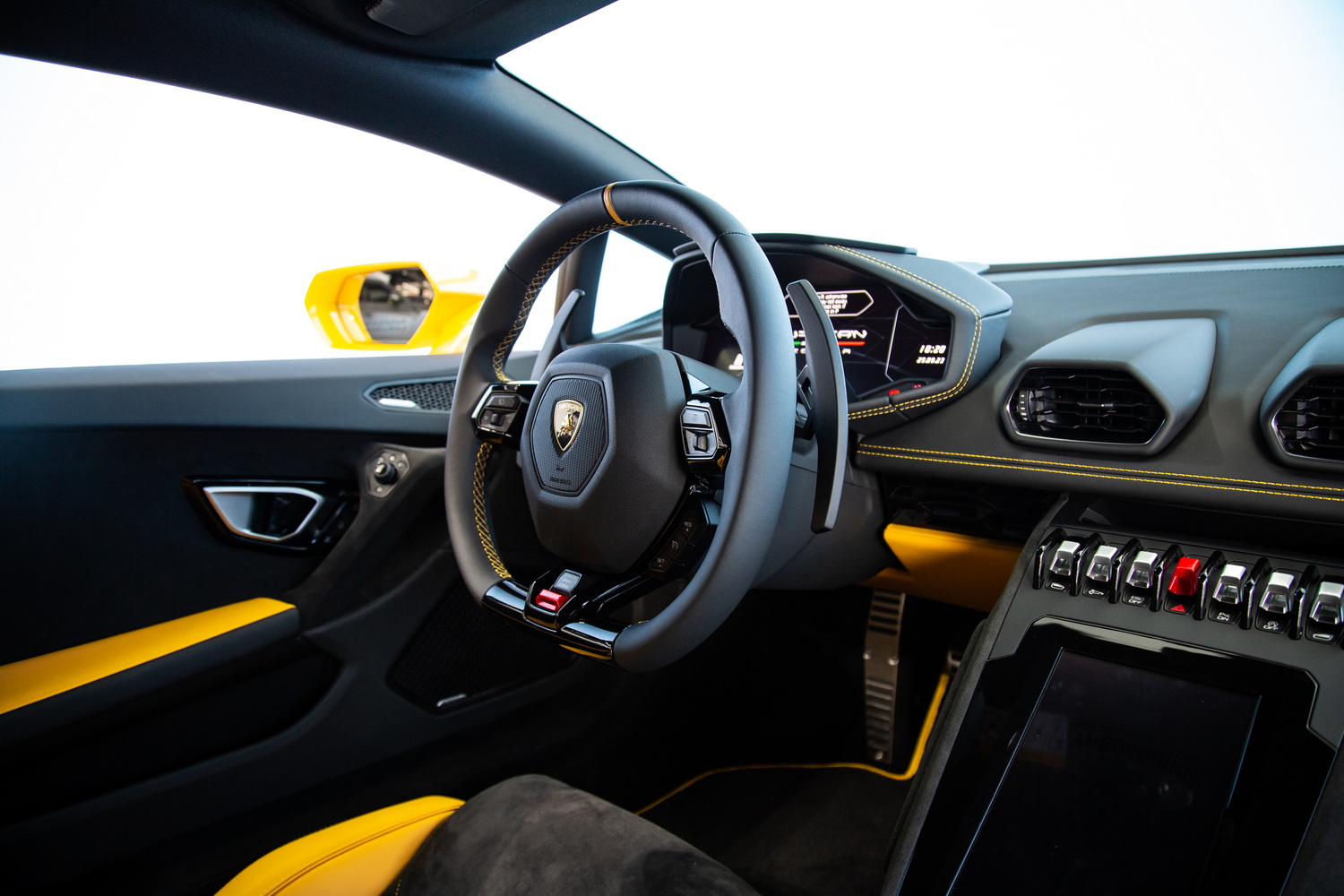 2023 Lamborghini Huracán Tecnica, 16/17
