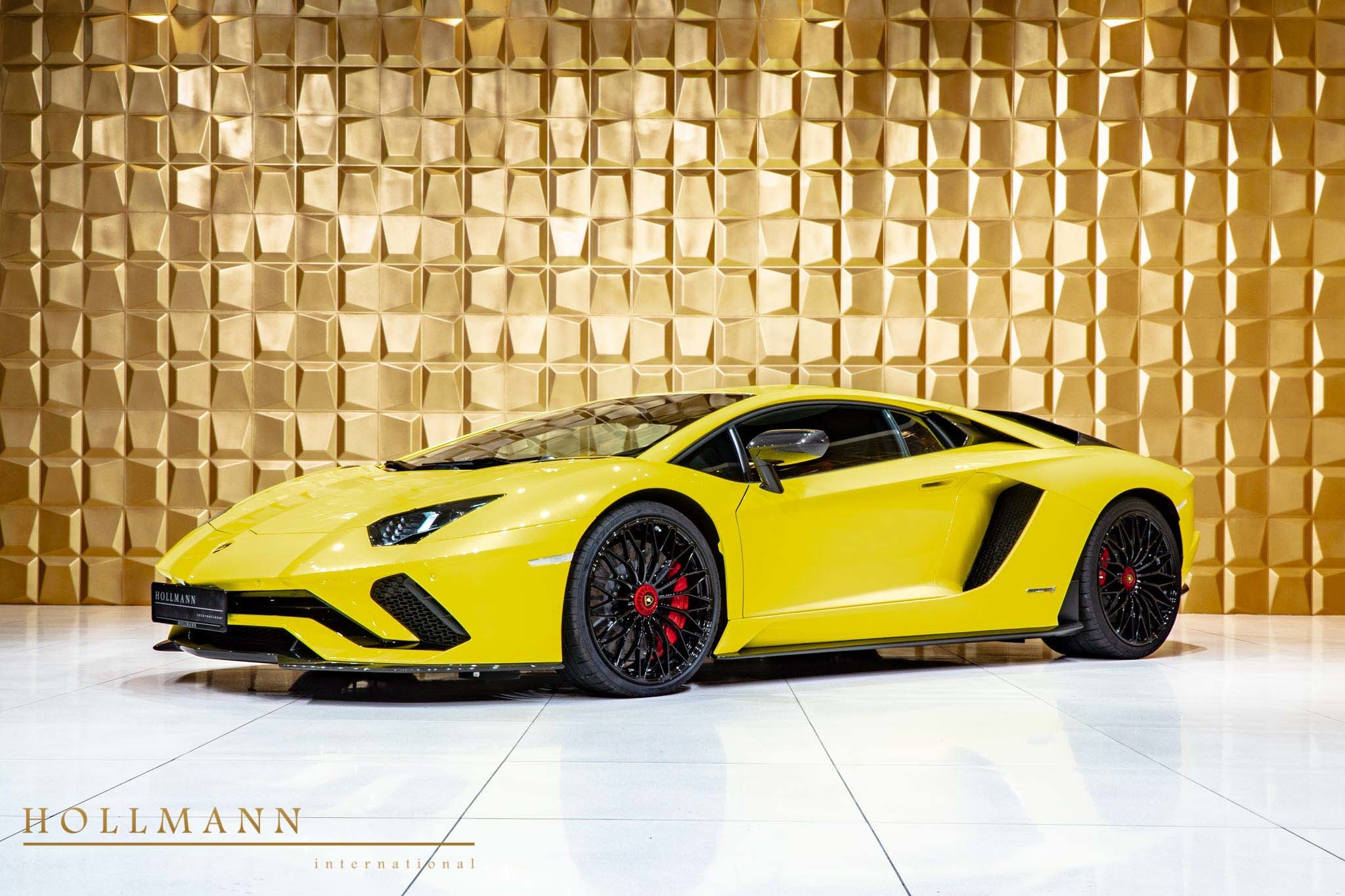 2018 Lamborghini Aventador S Coupe, 20/20
