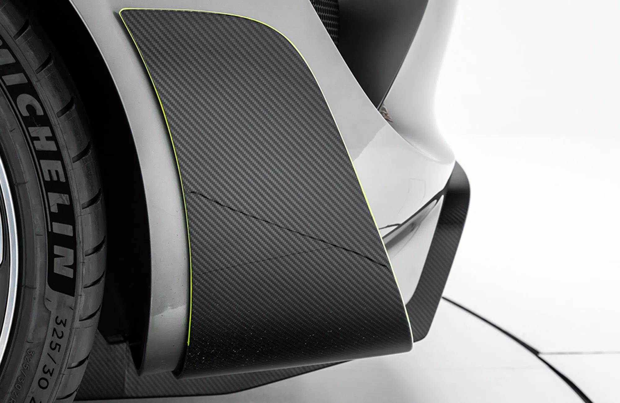 2015 Porsche 918 Spyder Pack Weissach, detail
