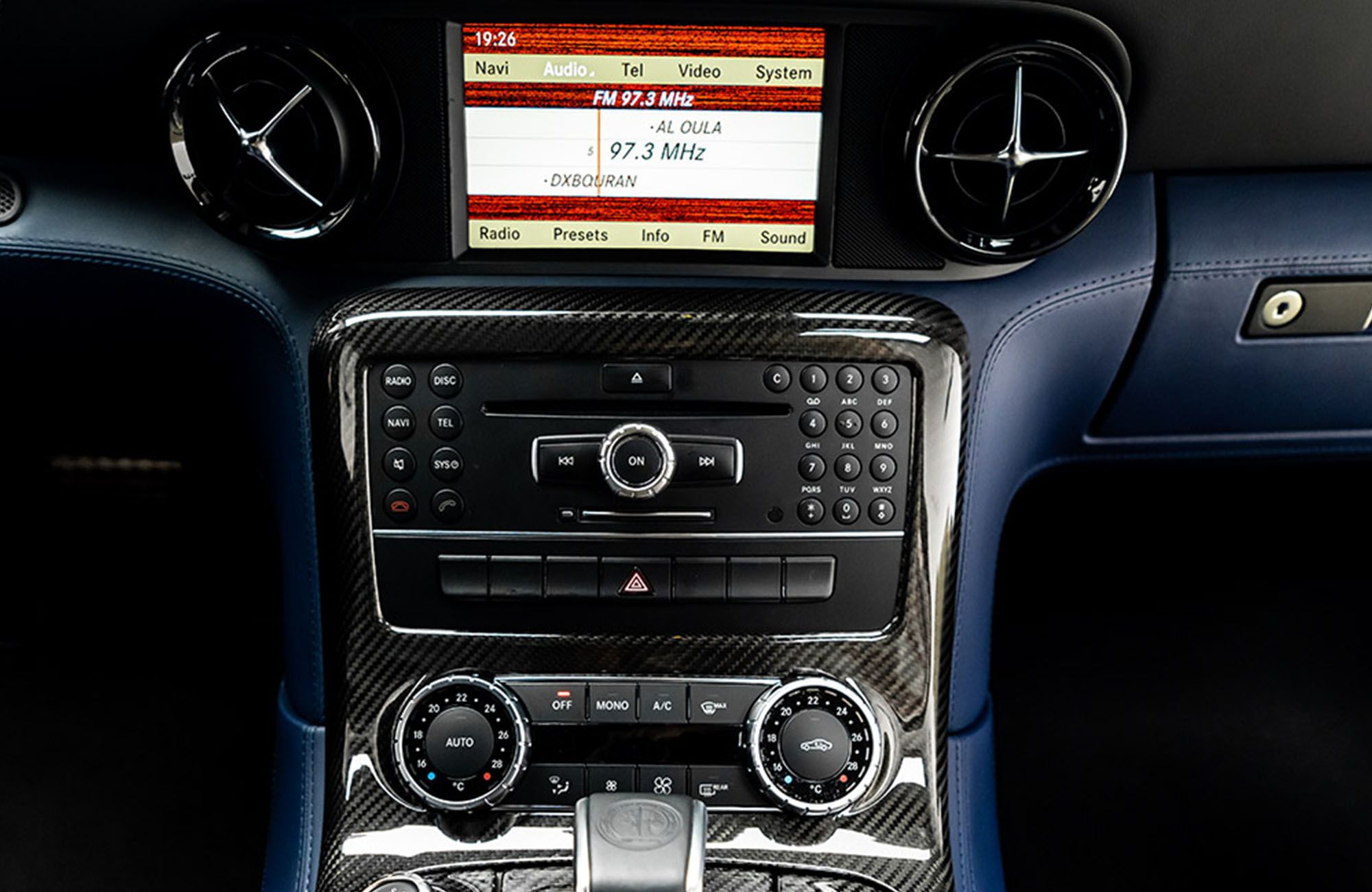 2014 Mercedes-Benz SLS AMG Black Series, 25/36