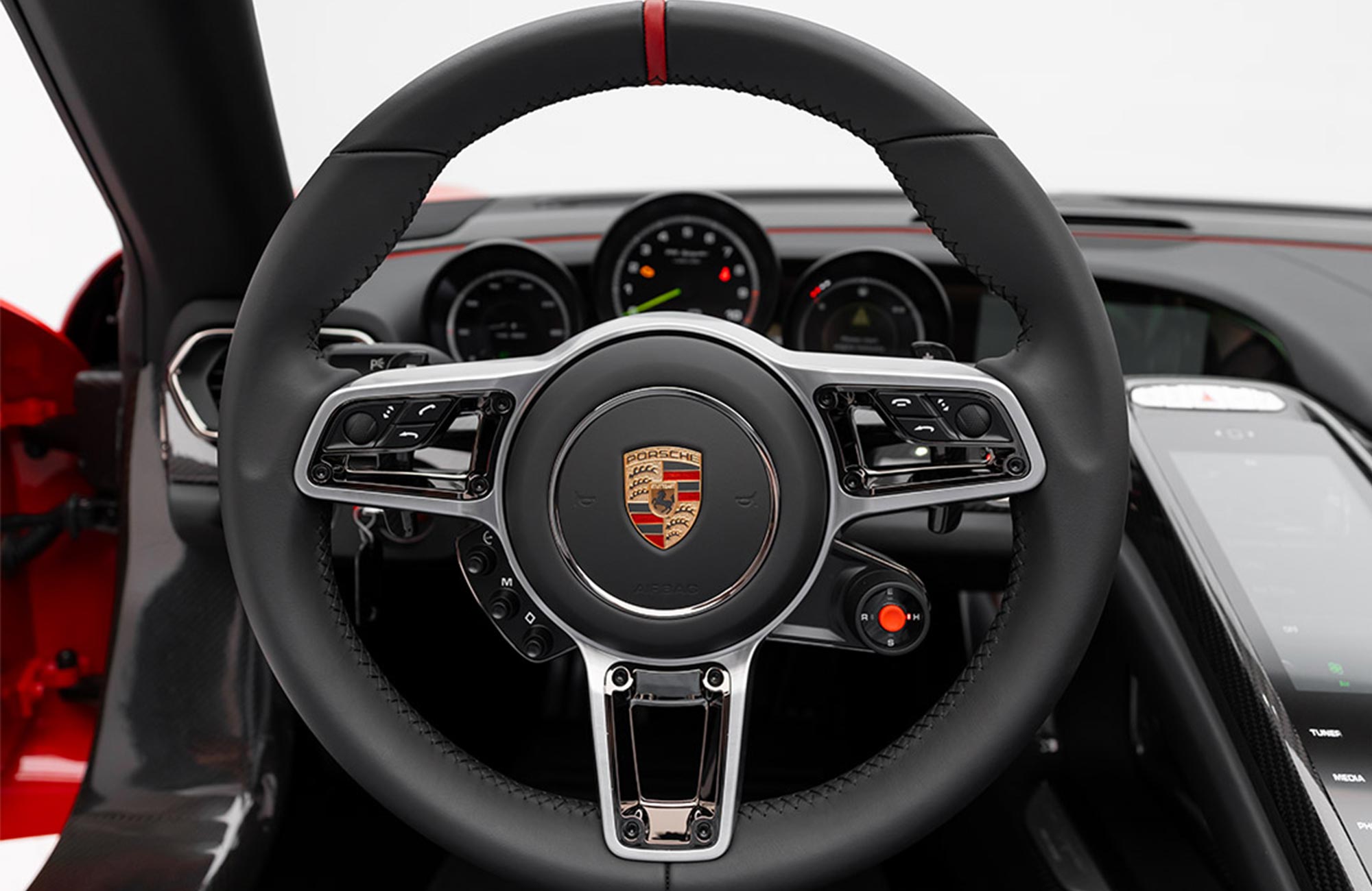 2015 Porsche 918 Spyder, 5/20