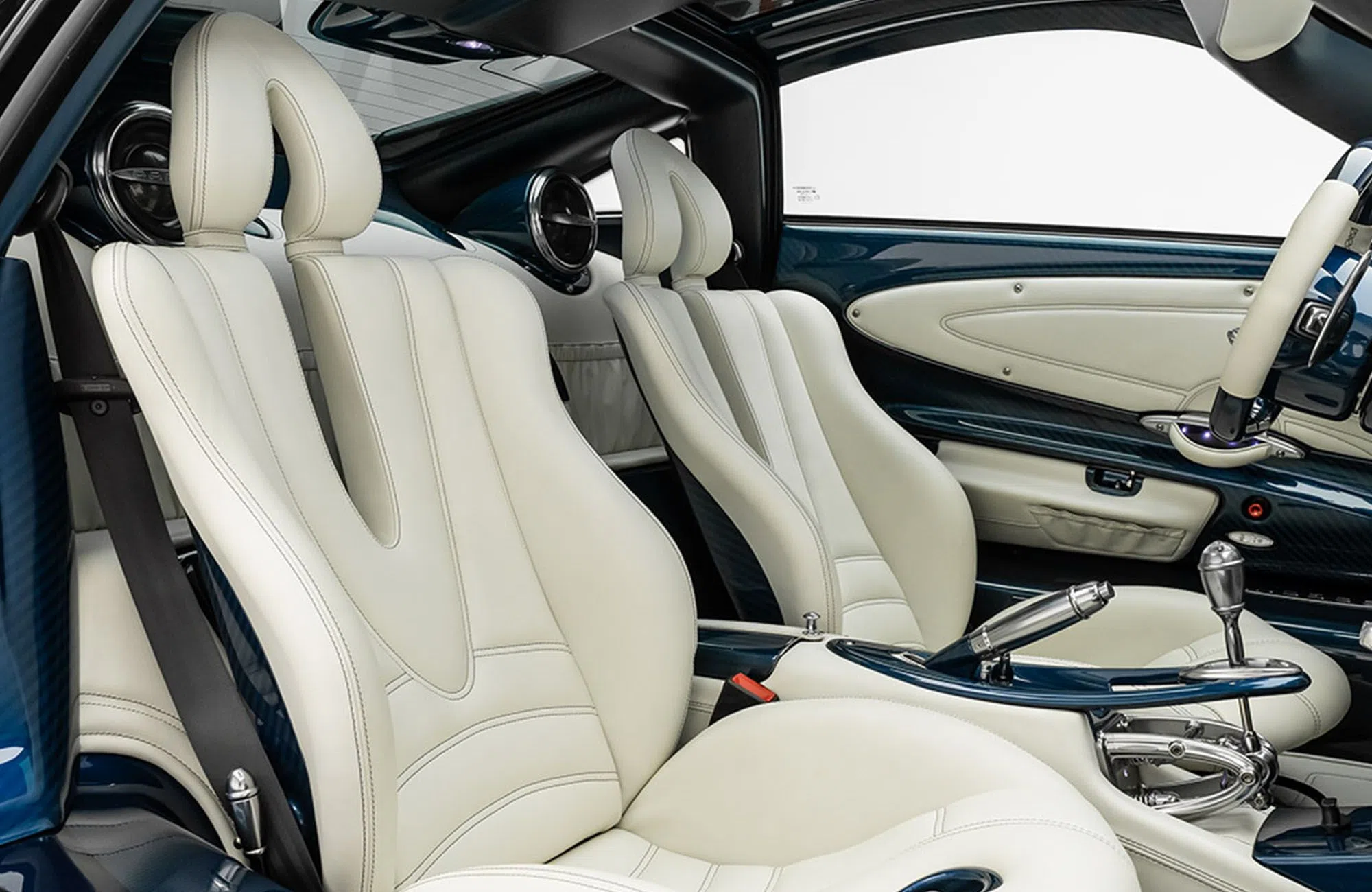 2014 Pagani Huayra interior, seats
