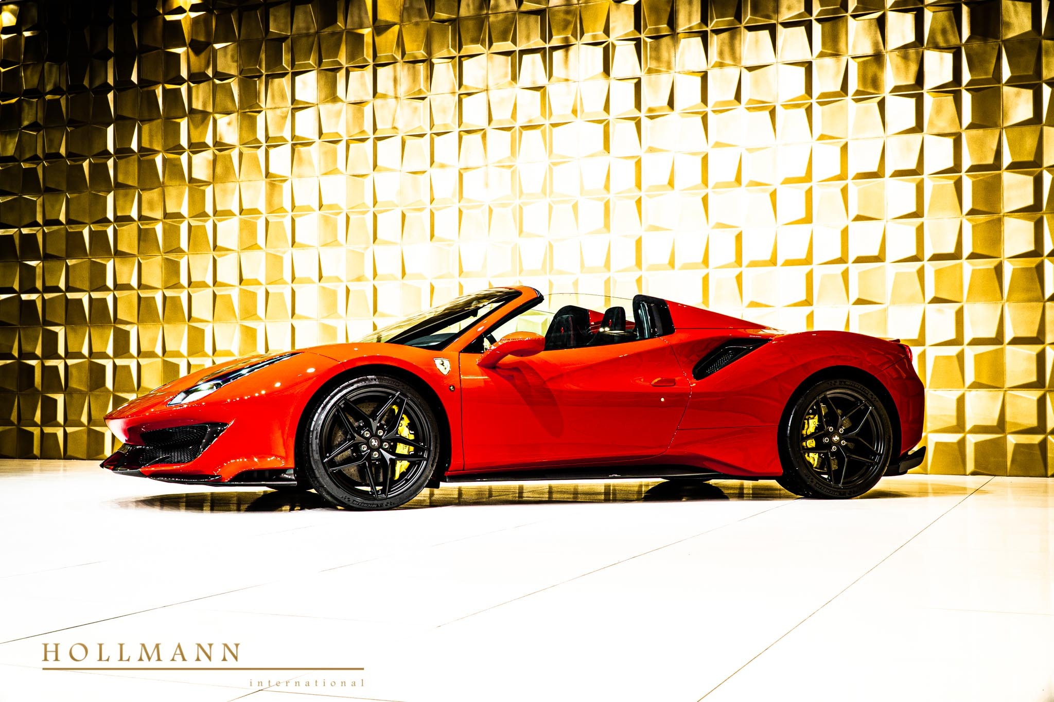 2023 Ferrari 488 Pista Spider, 5/20