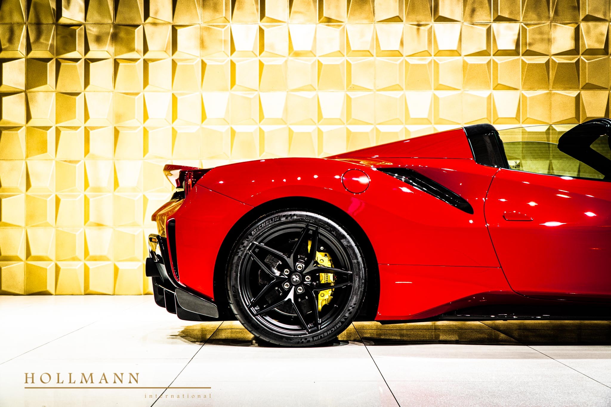 2023 Ferrari 488 Pista Spider, 8/20