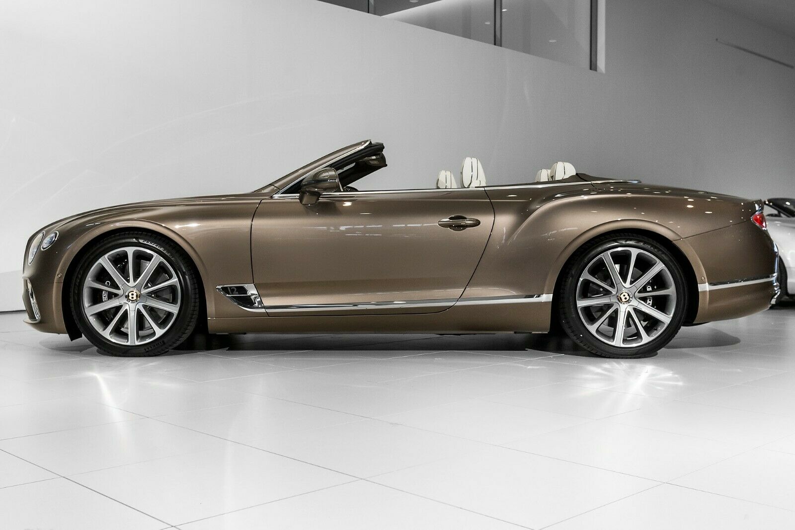 2019 Bentley Continental GTC W12, 5/15