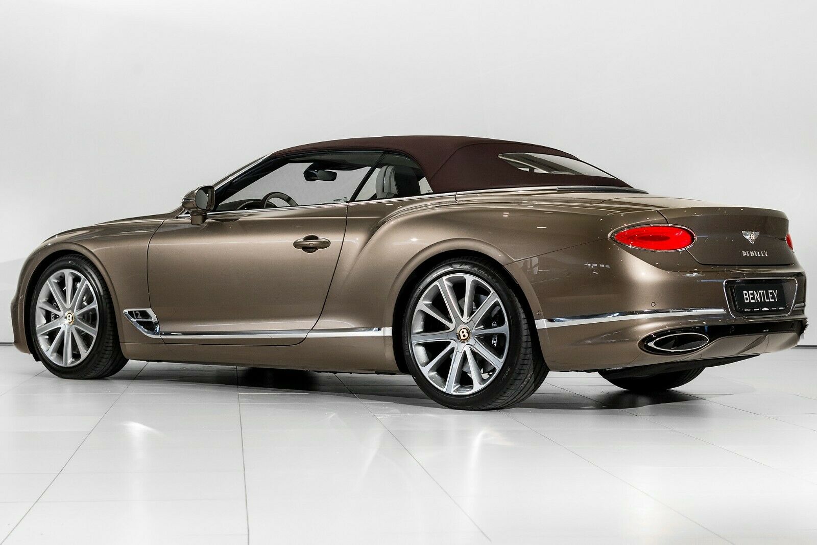 2019 Bentley Continental GTC W12, 7/15
