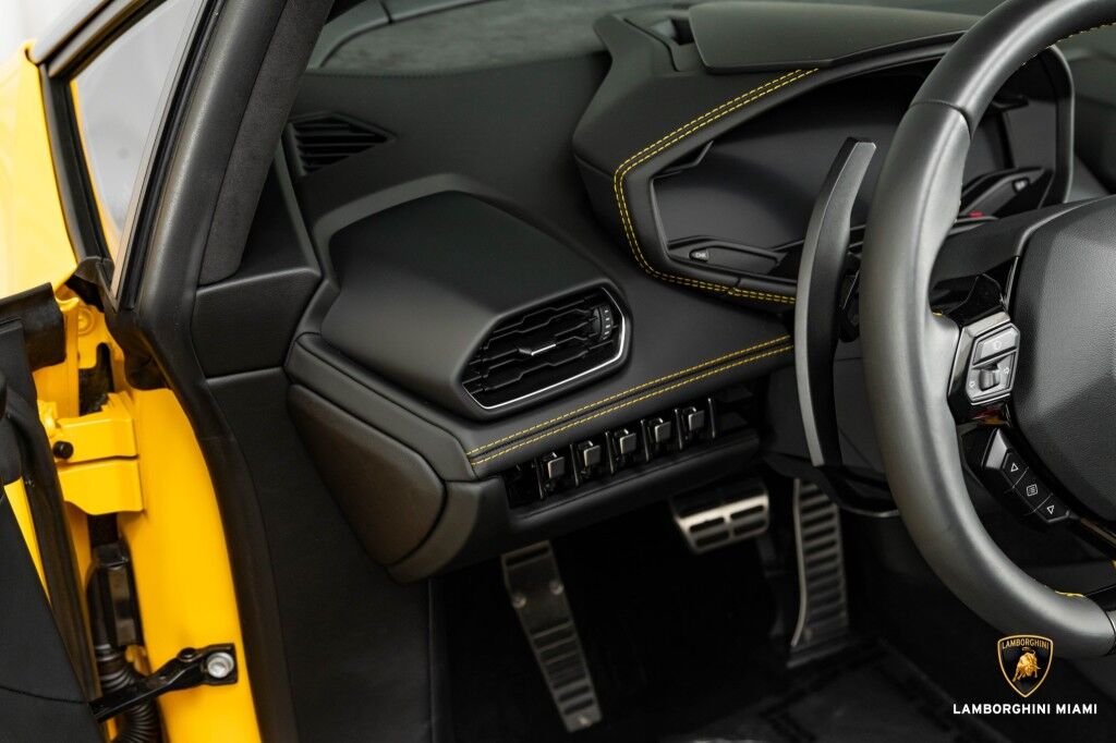2020 Lamborghini Huracán EVO Spyder, 17/20