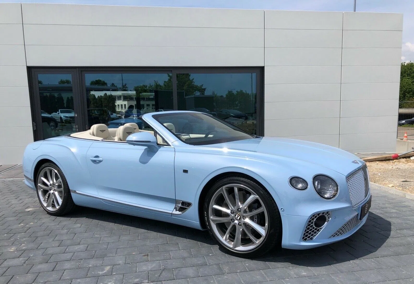 2019 Bentley Continental GTC W12