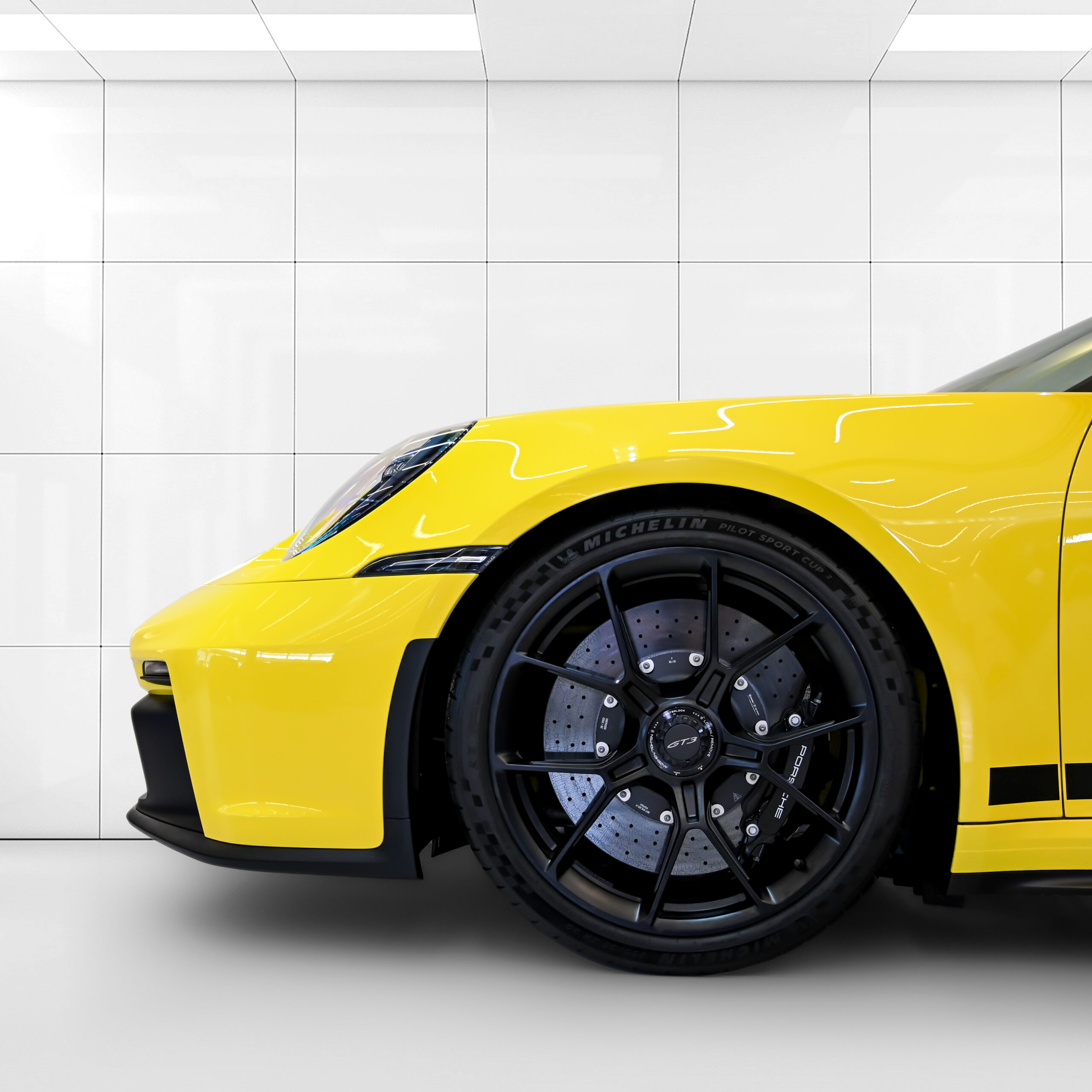2023 Porsche 911 GT3, 4/17