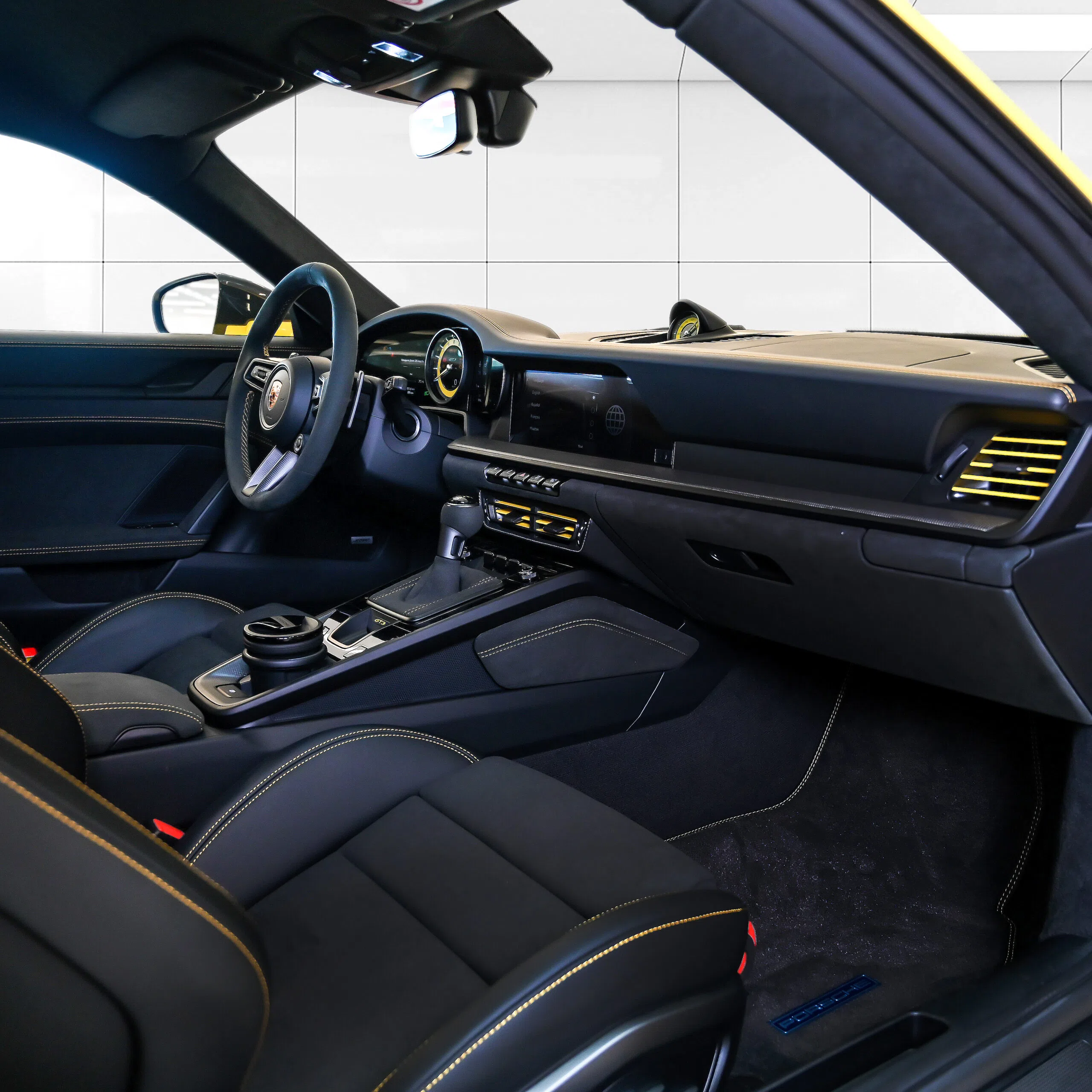 2023 Porsche 911 GT3 interior