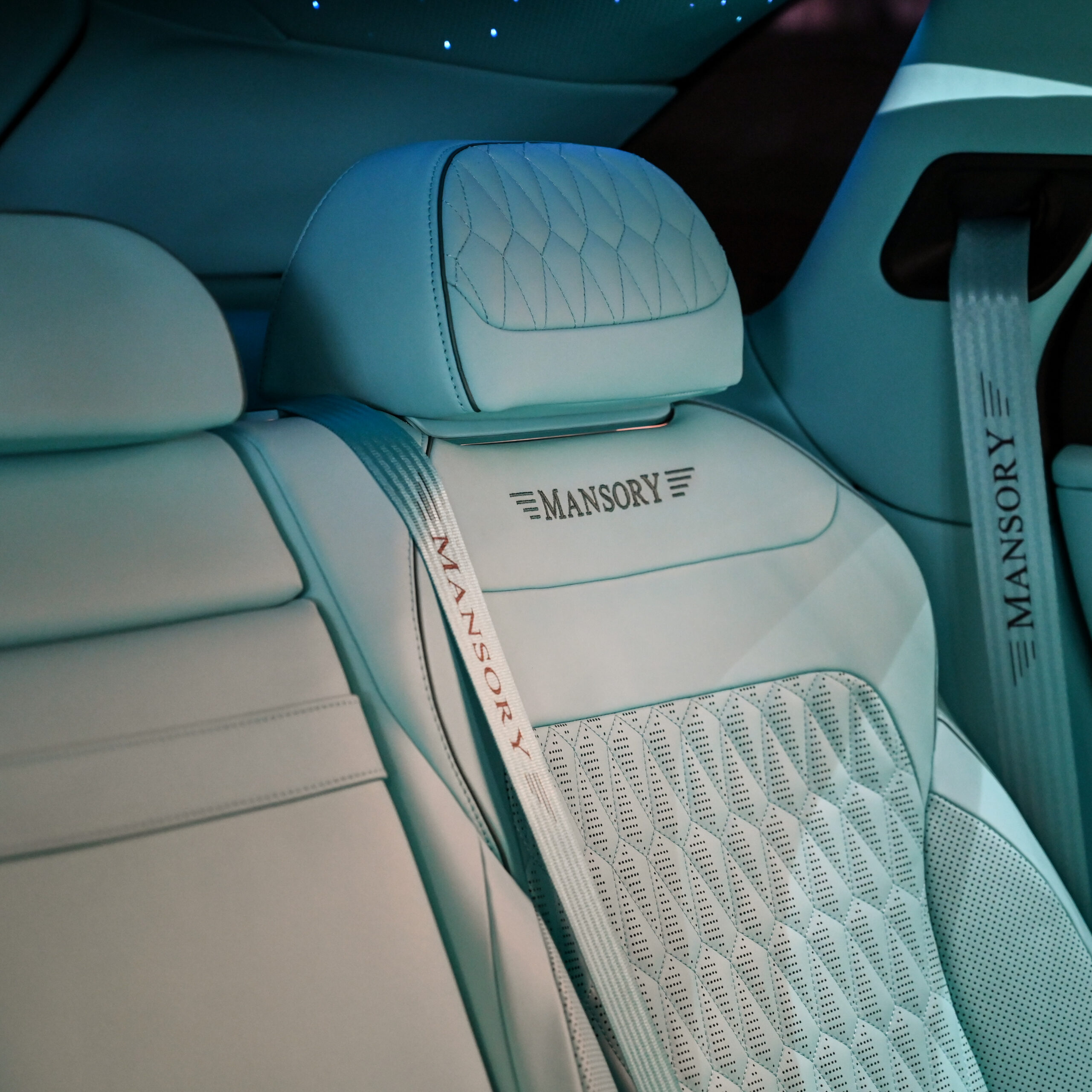 Mansory Bentayga, 15/16