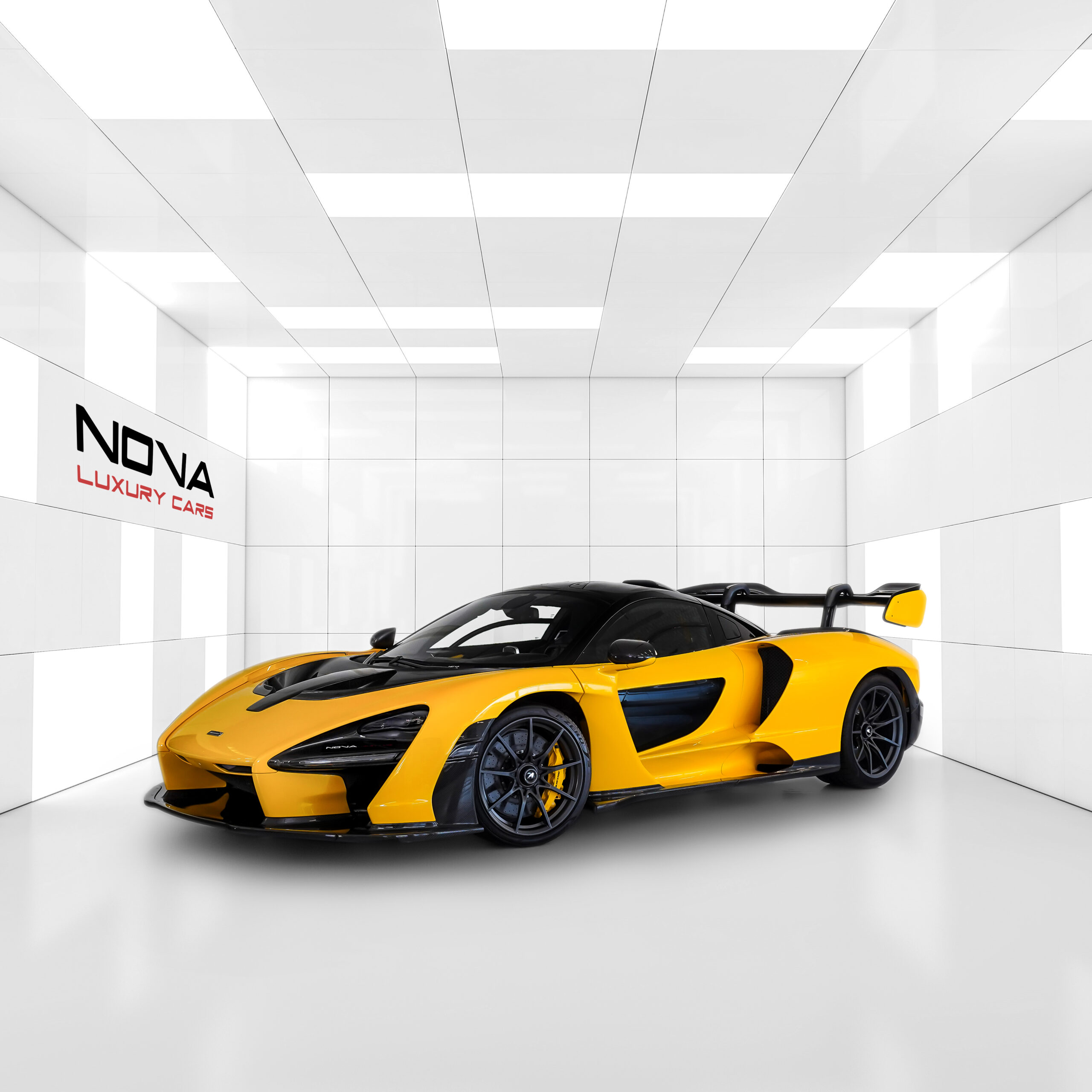 2019 McLaren Senna, 2/18