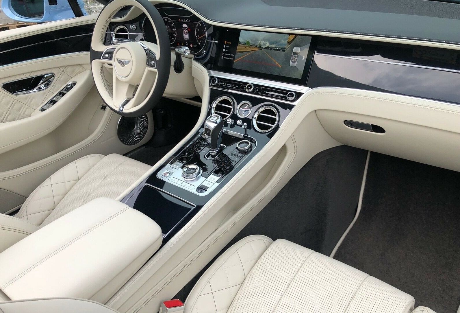 2019 Bentley Continental GTC W12, 19/20