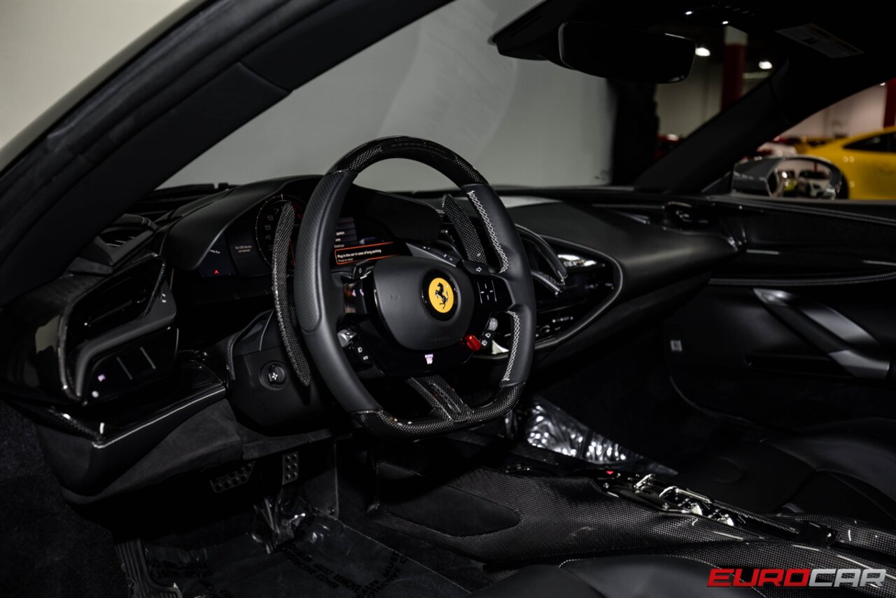 2023 Ferrari SF90 Assetto Fiorano, 17/20