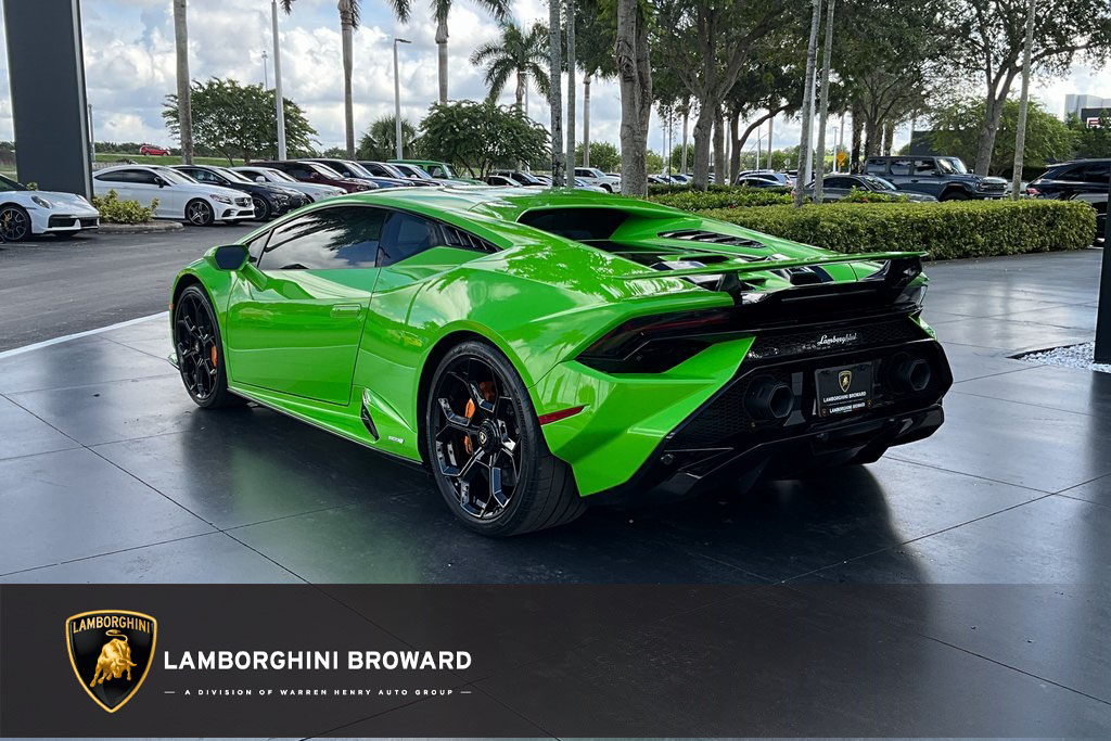 2023 Lamborghini Huracán, 2/17