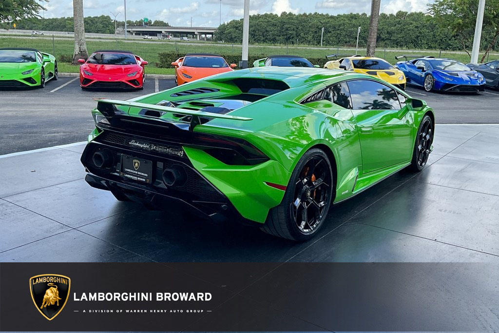 2023 Lamborghini Huracán, 4/17