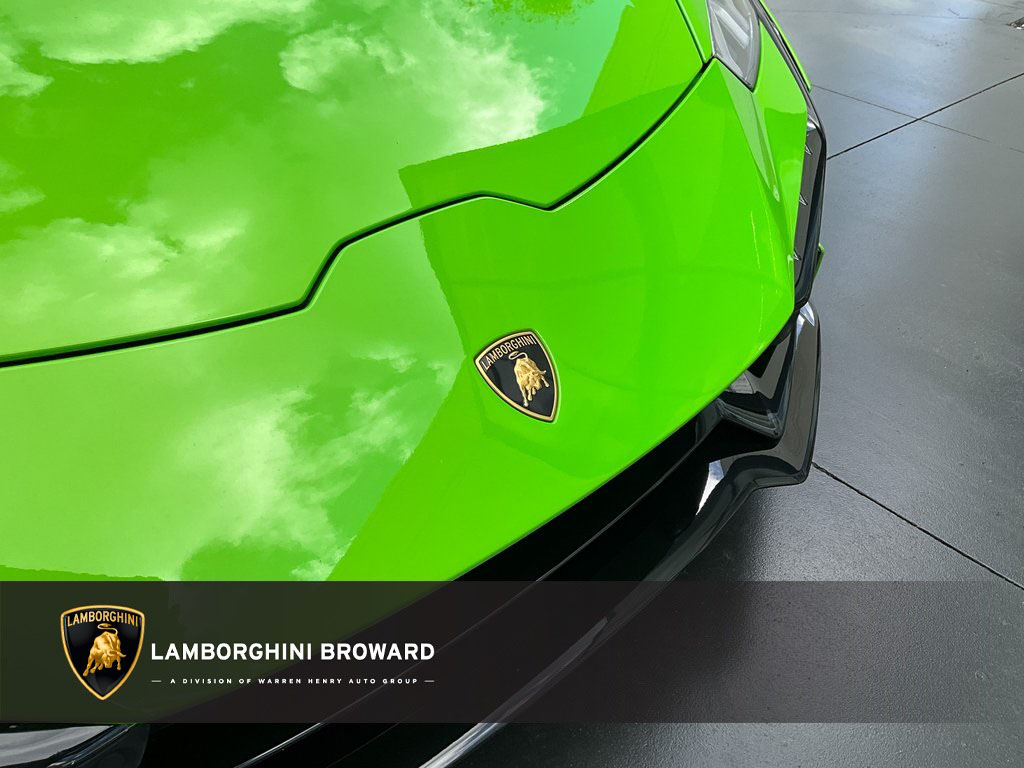 2023 Lamborghini Huracán, 12/17