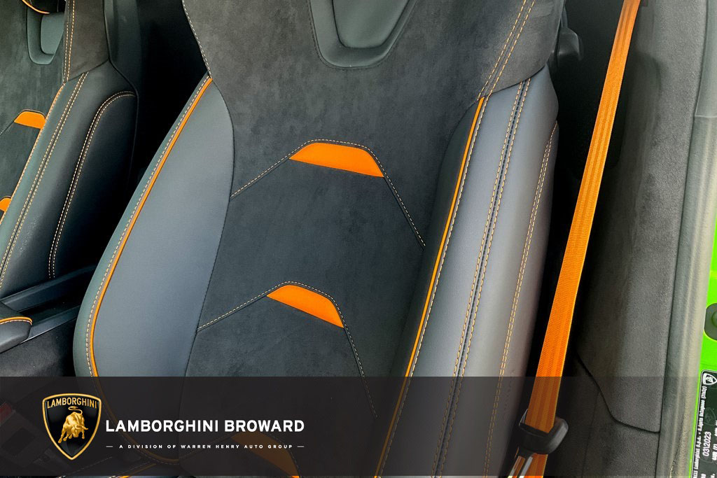 2023 Lamborghini Huracán, 16/17