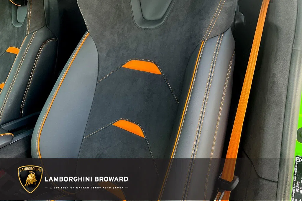 2023 Lamborghini Huracán interior, seats, Nero Ade