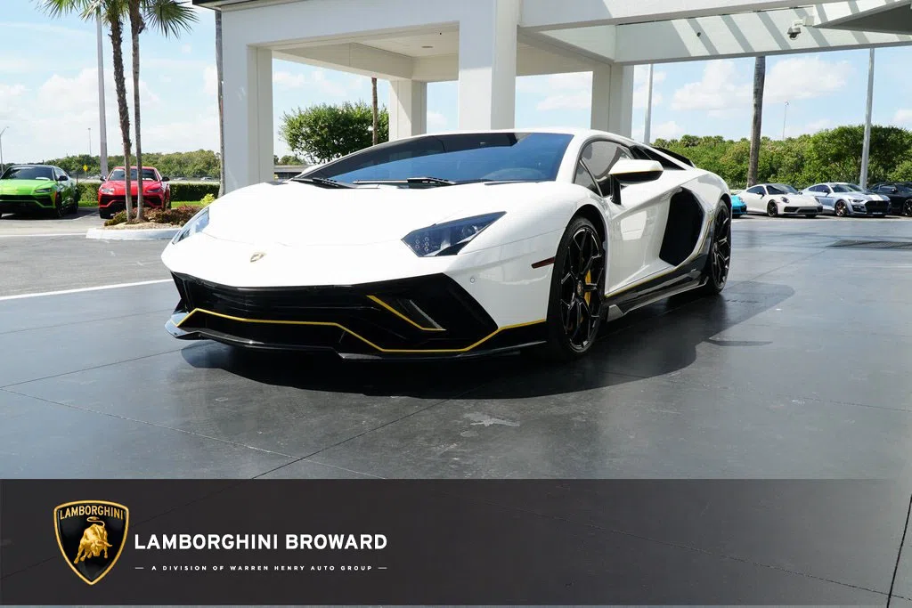 2022 Lamborghini Aventador LP 780-4 Ultimae