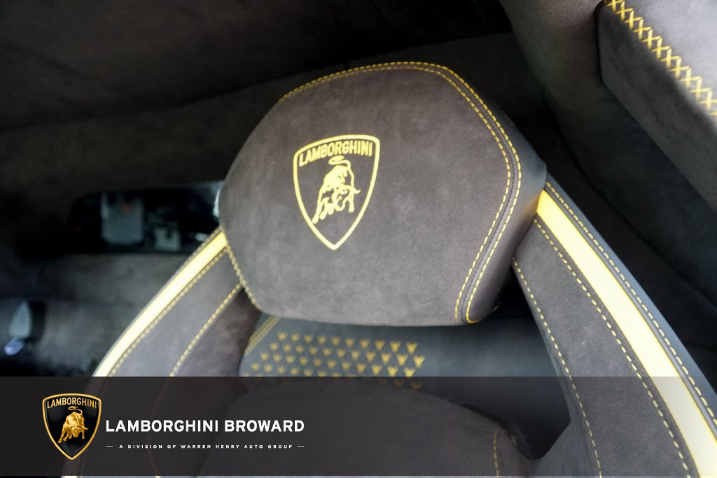 2022 Lamborghini Aventador LP 780-4 Ultimae, 10/15