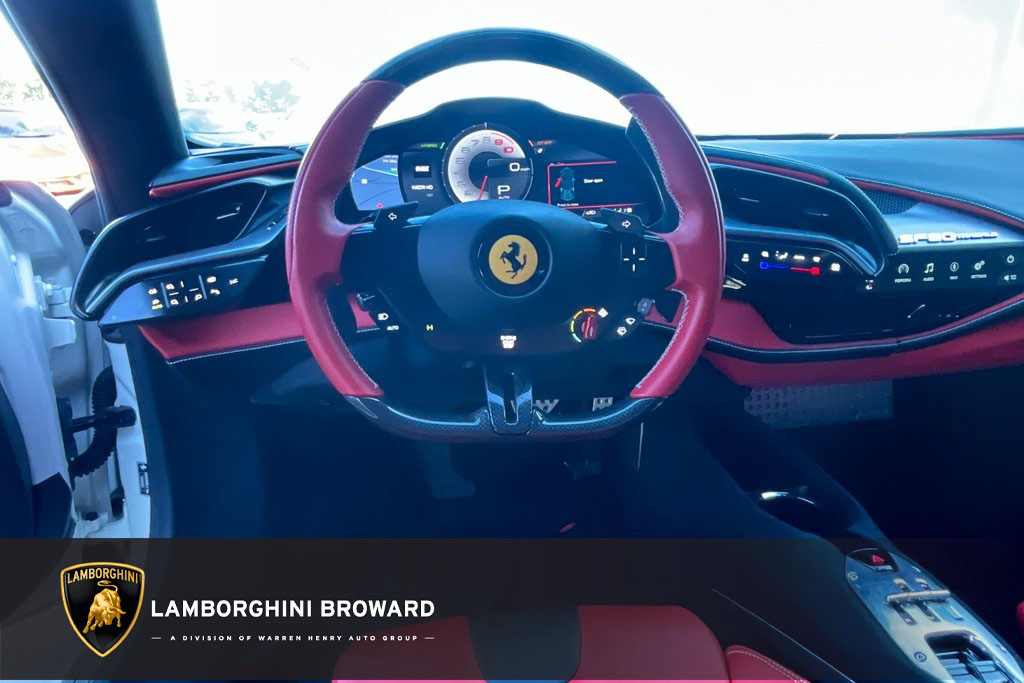 2022 Ferrari SF90 Stradale, 13/17