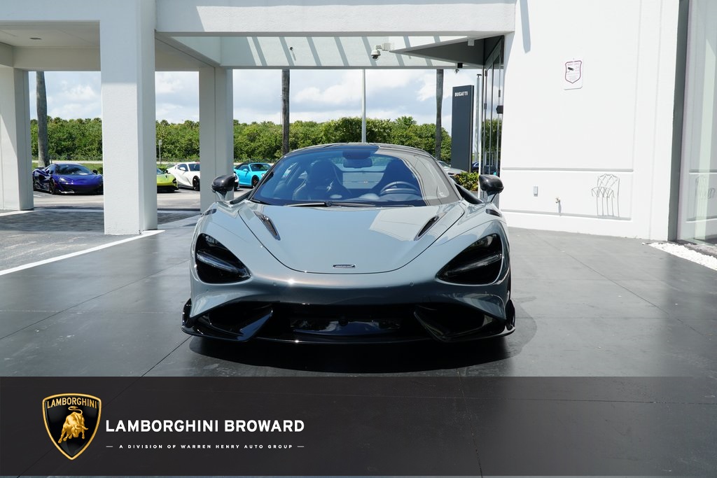 2021 McLaren 765LT, 9/16