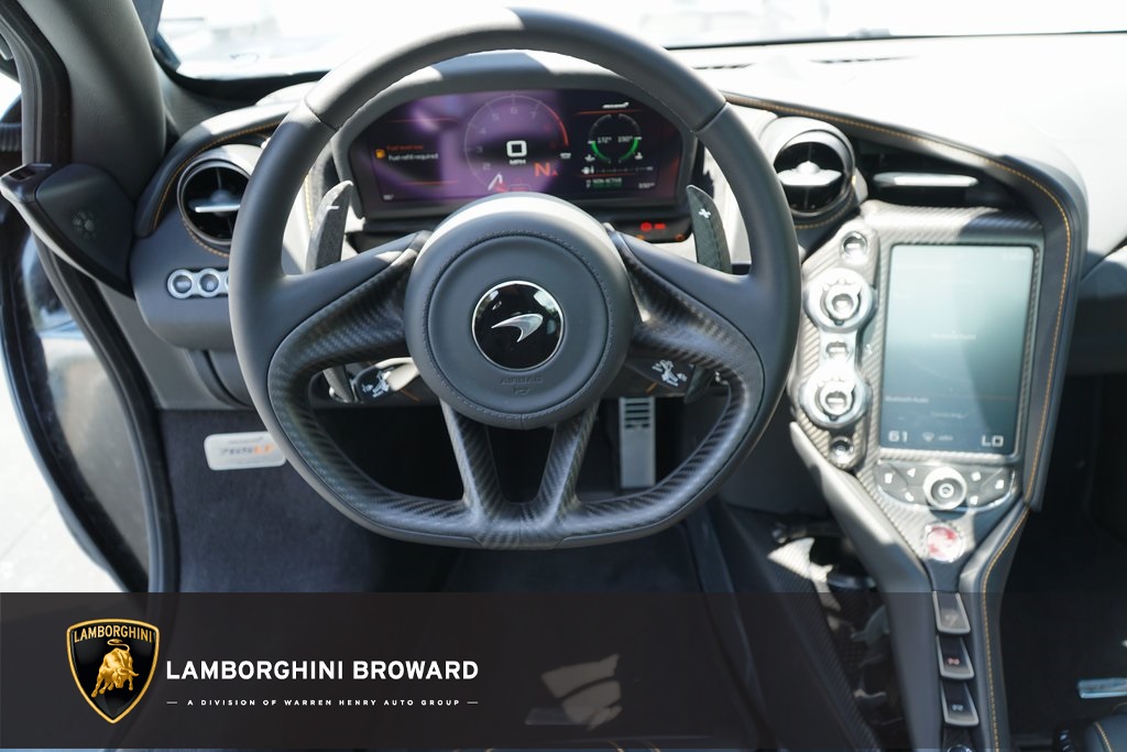 2021 McLaren 765LT, 12/16