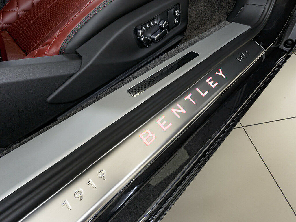 2019 Bentley Continental GT W12, 16/18