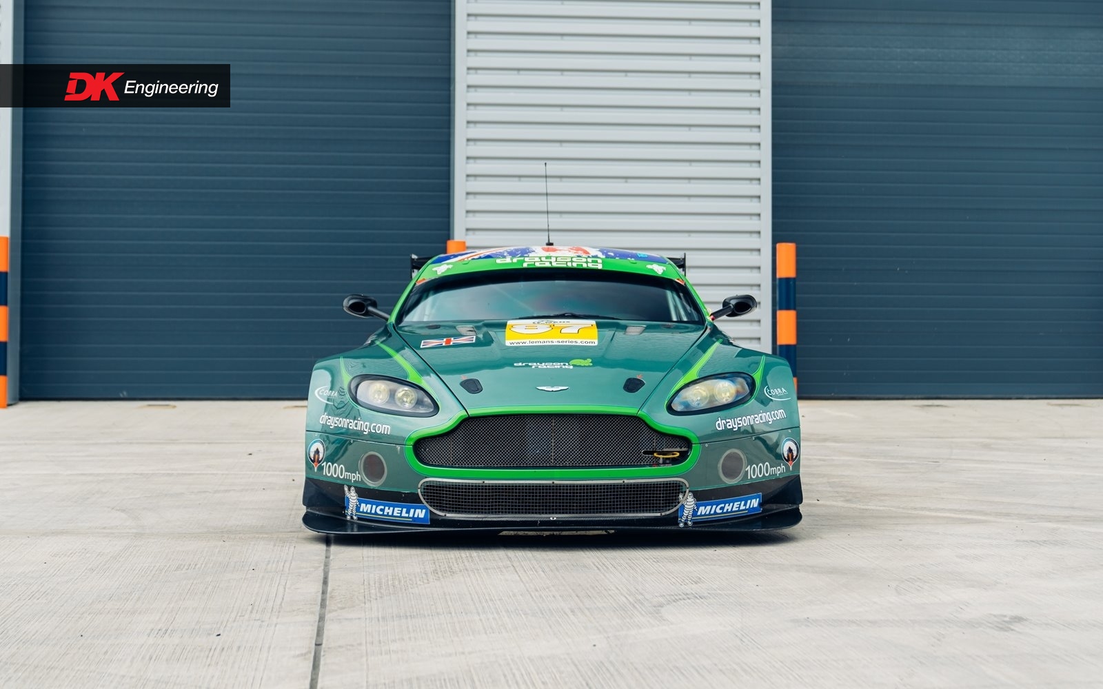 2008 Aston Martin Vantage GT2, 9/20