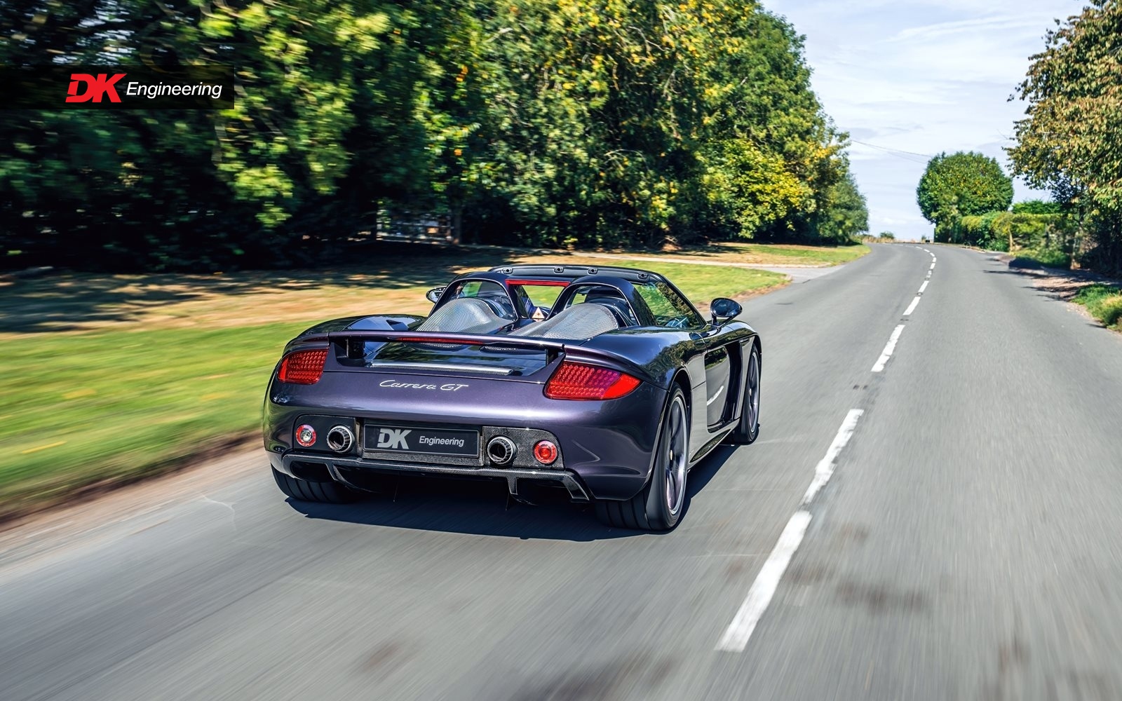 2004 Porsche Carrera GT, 2/18
