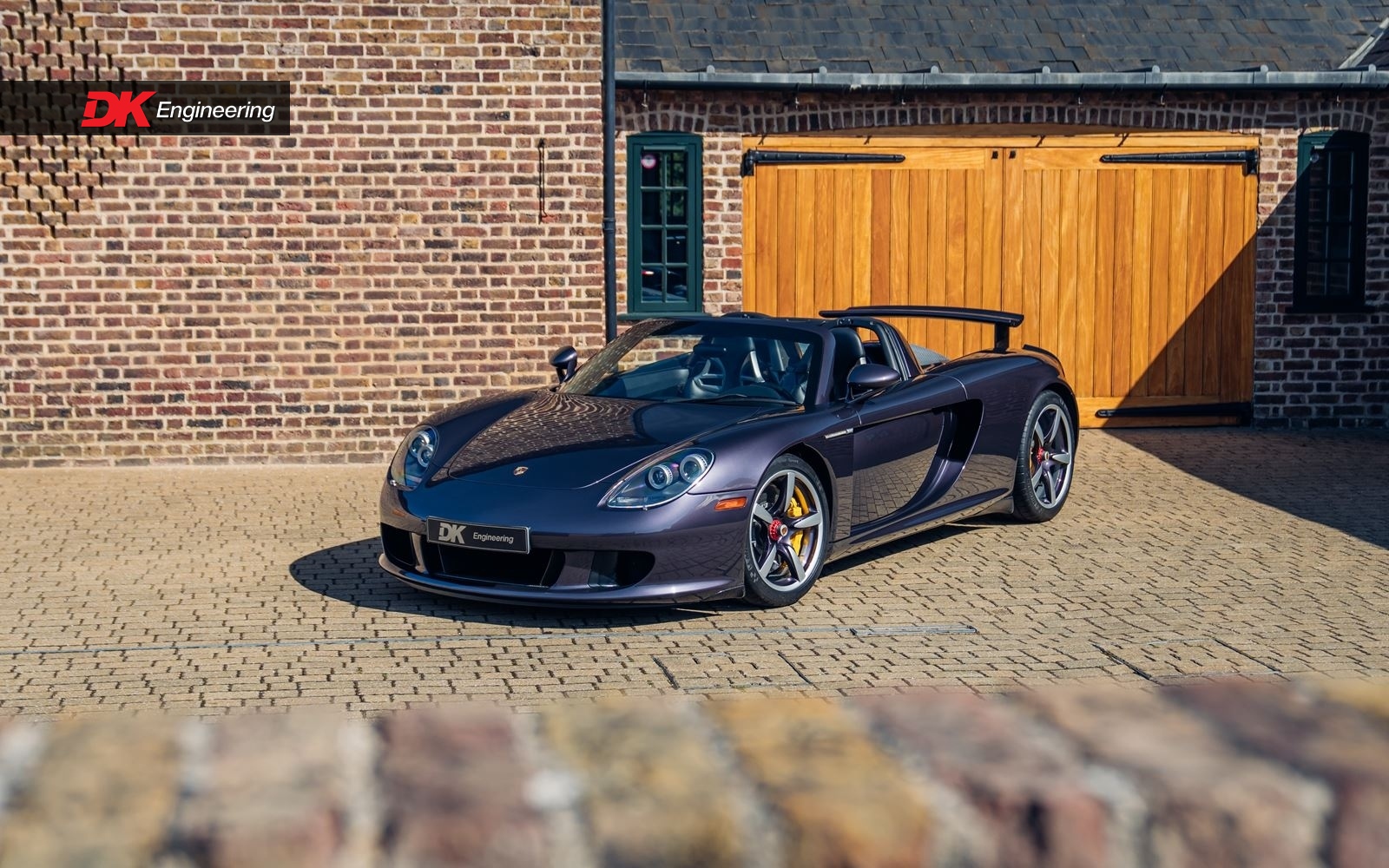 2004 Porsche Carrera GT, 6/18