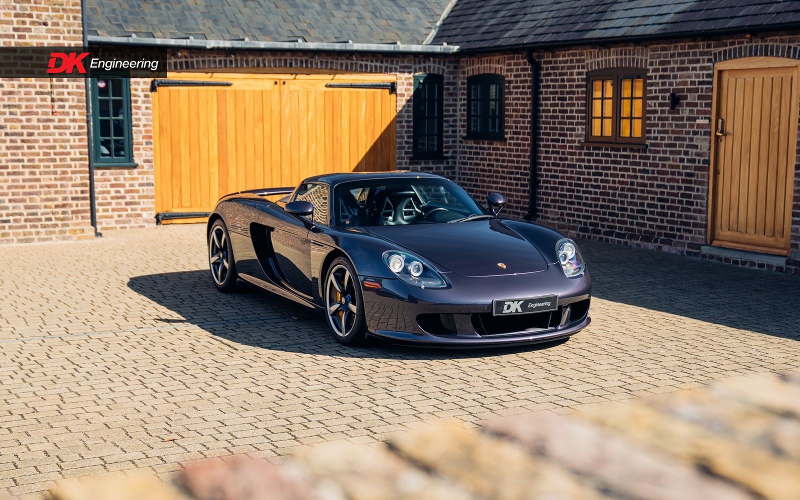 2004 Porsche Carrera GT, 7/18