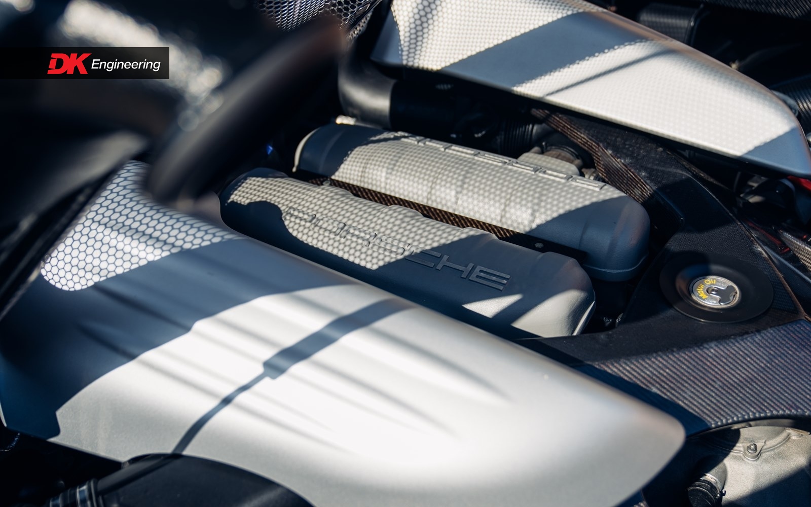 2004 Porsche Carrera GT, 18/18