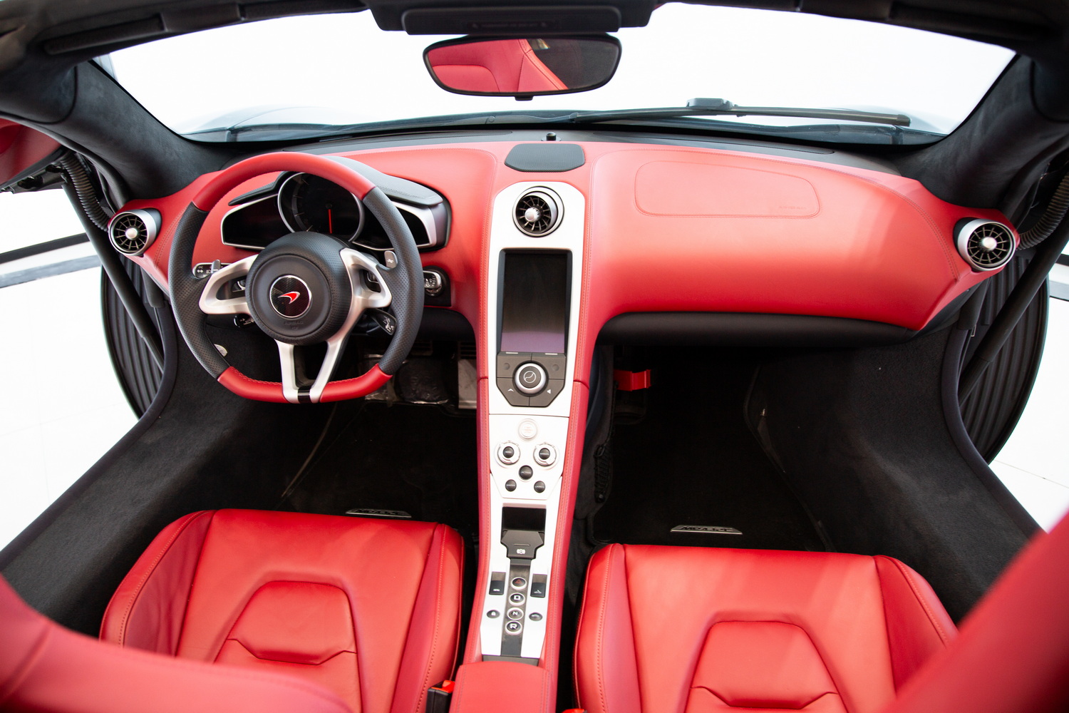 2013 McLaren MP4-12C Spider, 11/14