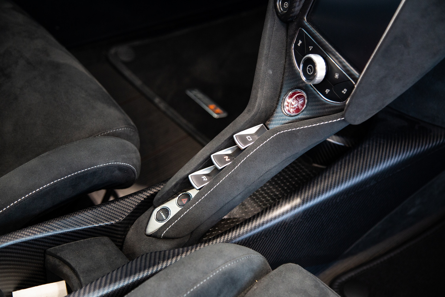 2021 McLaren 765LT, 12/20