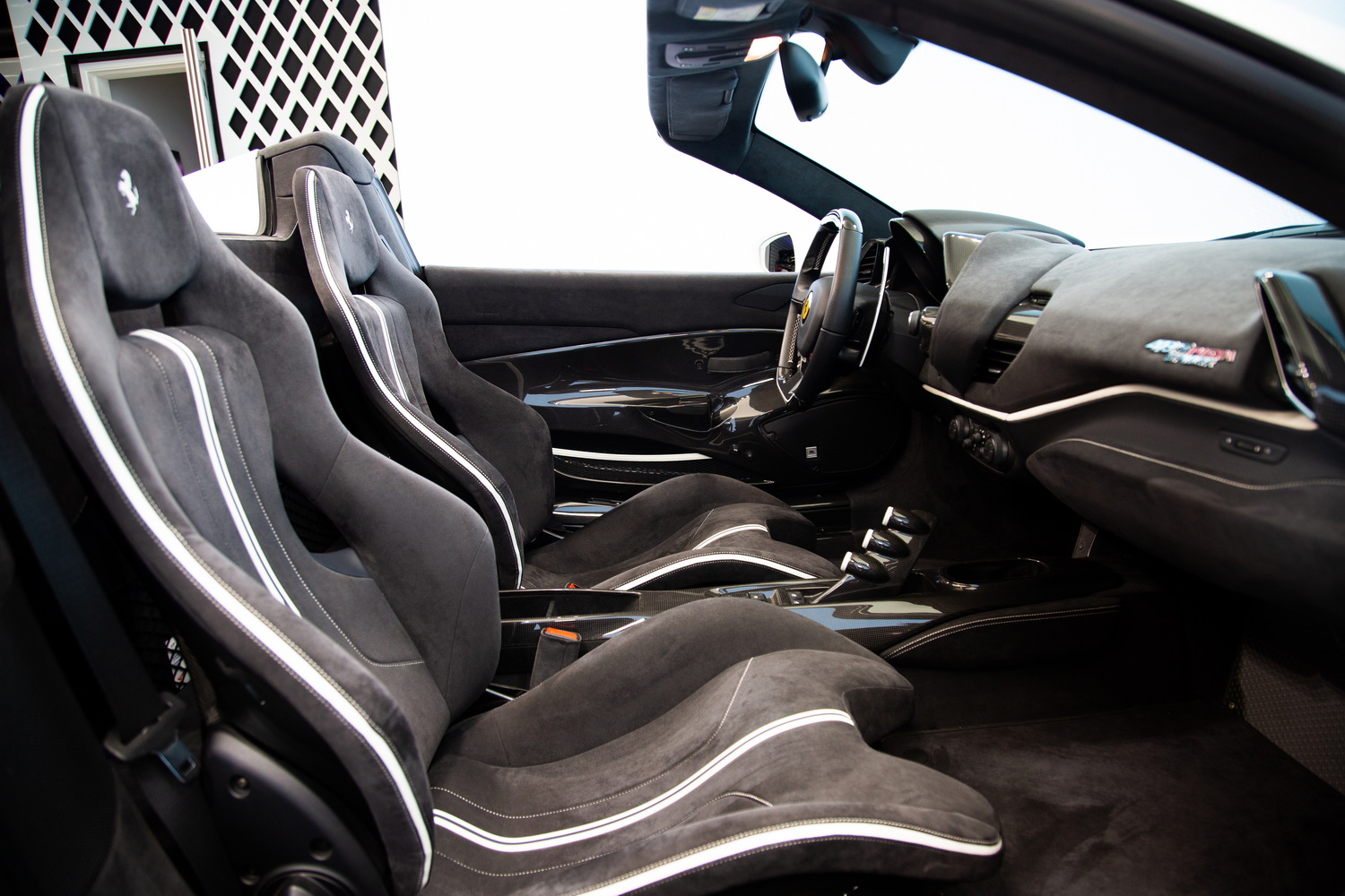 2020 Ferrari 488 Pista Spider Atelier, 18/19