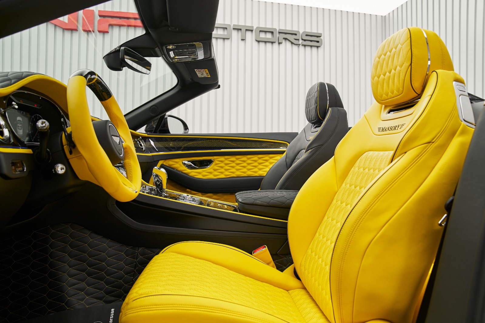 2022 Mansory Continental GTC Vitesse, 17/20