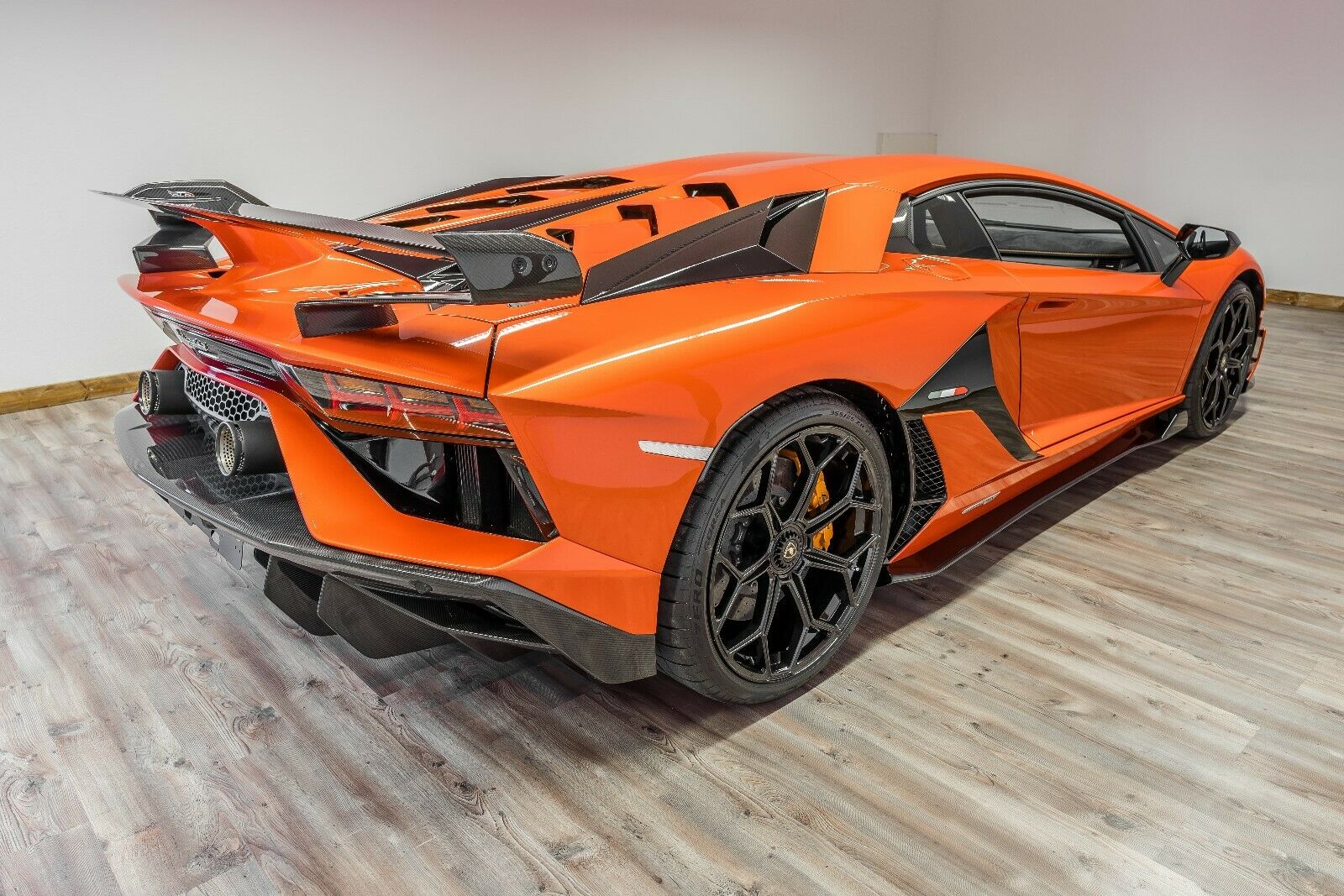 2019 Lamborghini Aventador SVJ, 3/20