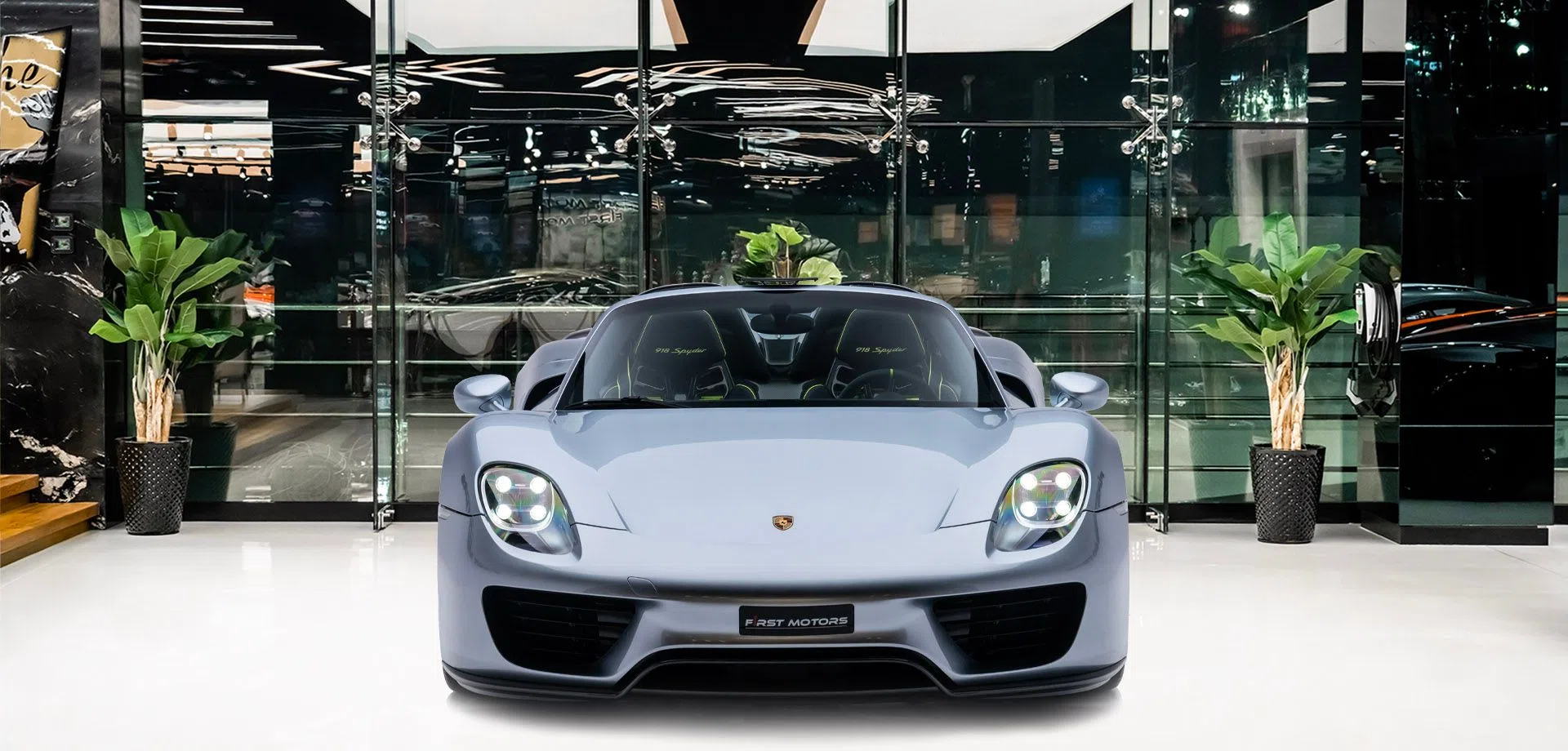 2015 Porsche 918 Spyder for sale, exterior, Liquid Metal Chrome Blue