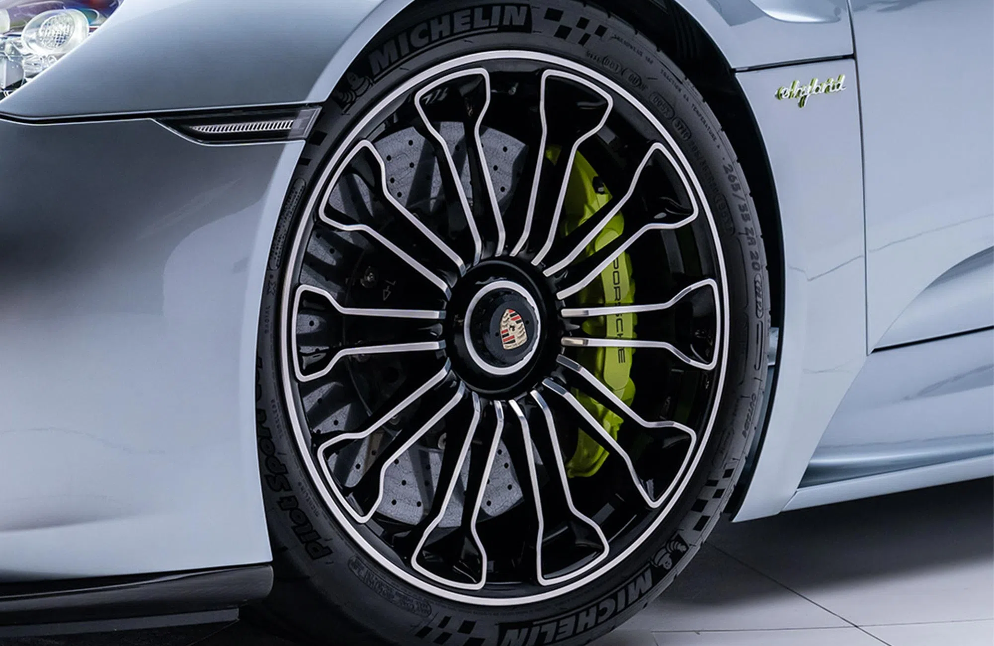 2015 Porsche 918 Spyder wheel