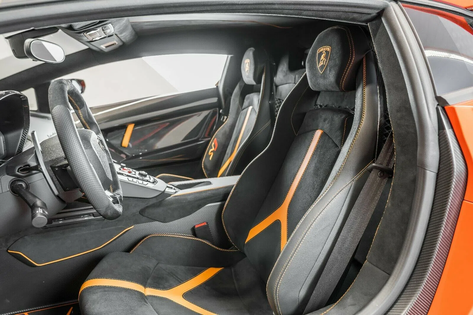 2019 Lamborghini Aventador SVJ interior, seats, Black