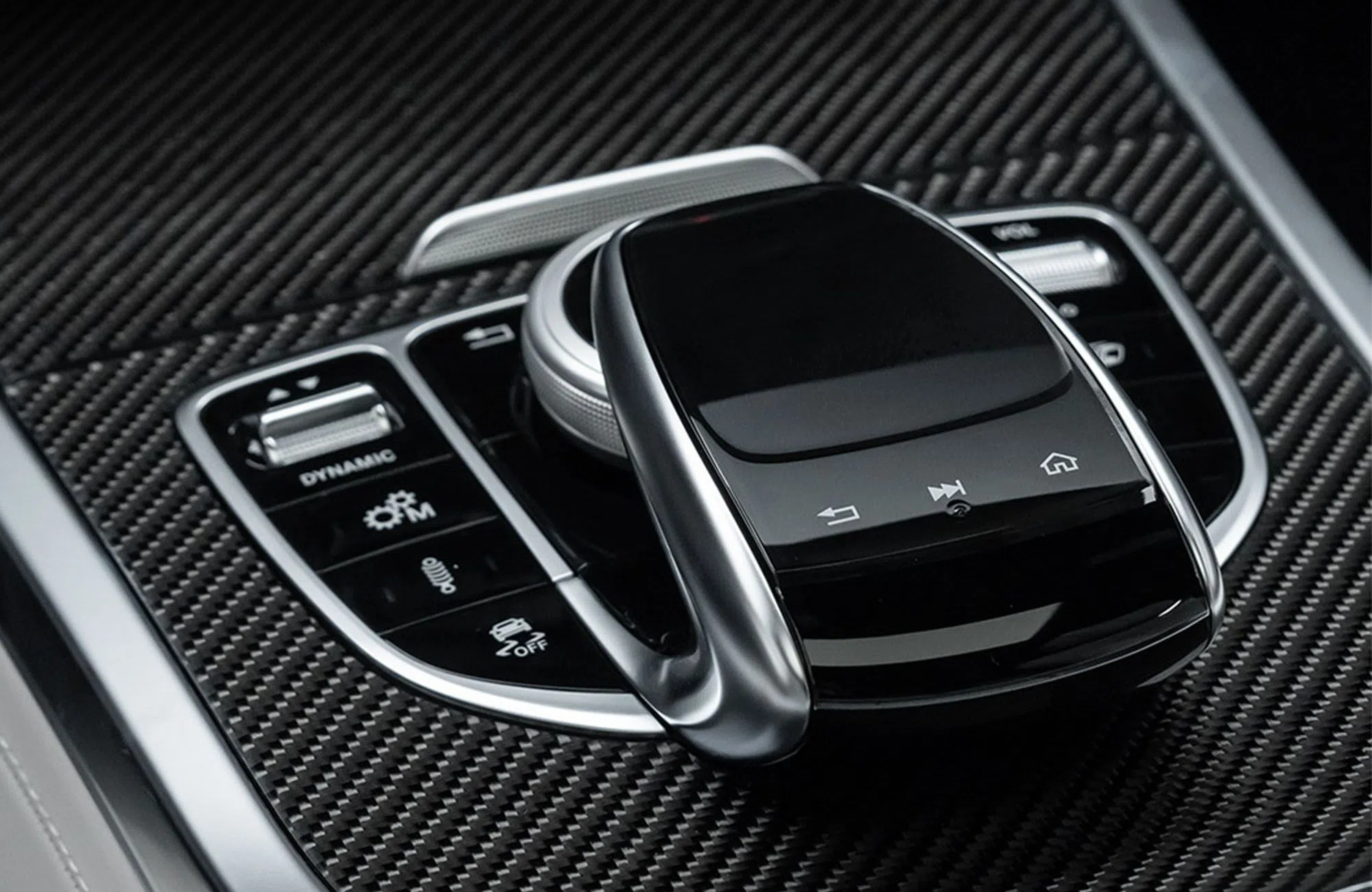 2023 Mercedes-AMG G 63 interior, center console