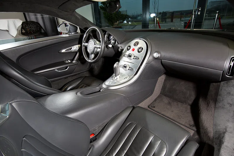 2008 Bugatti Veyron 16.4 interior