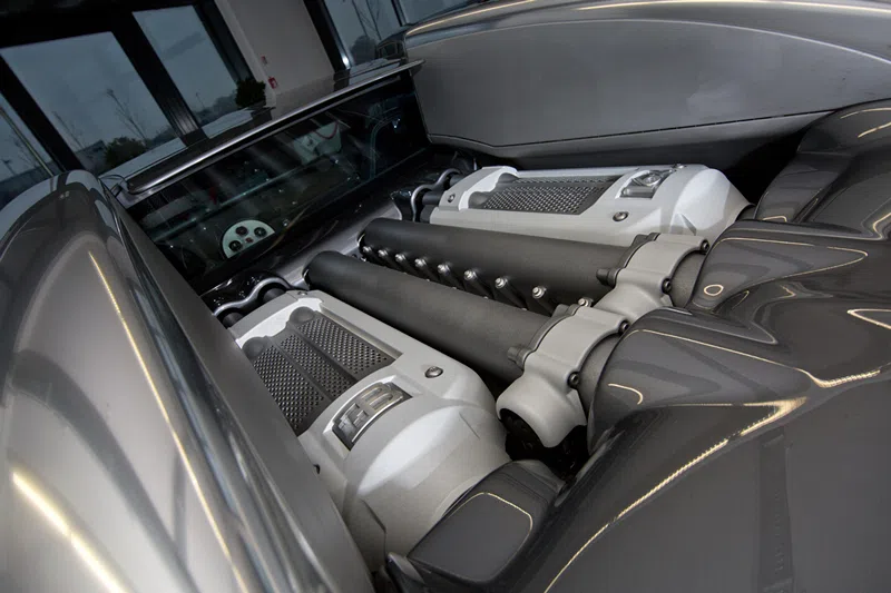 2008 Bugatti Veyron 16.4 interior