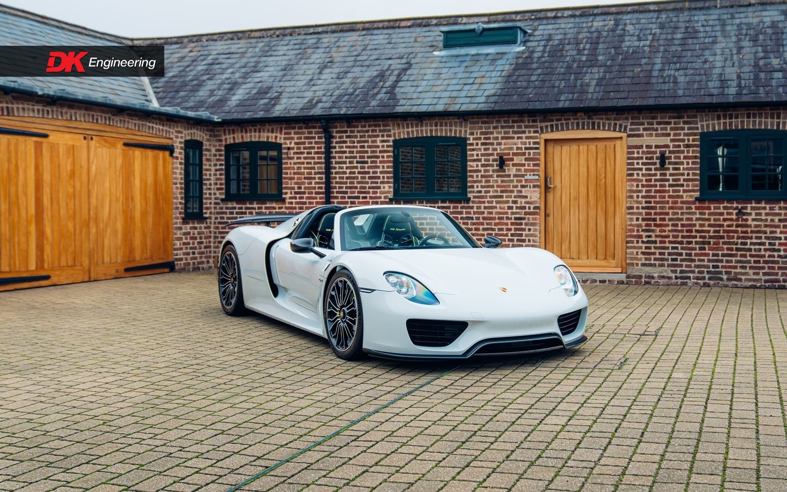 2015 Porsche 918 Spyder, 9/20