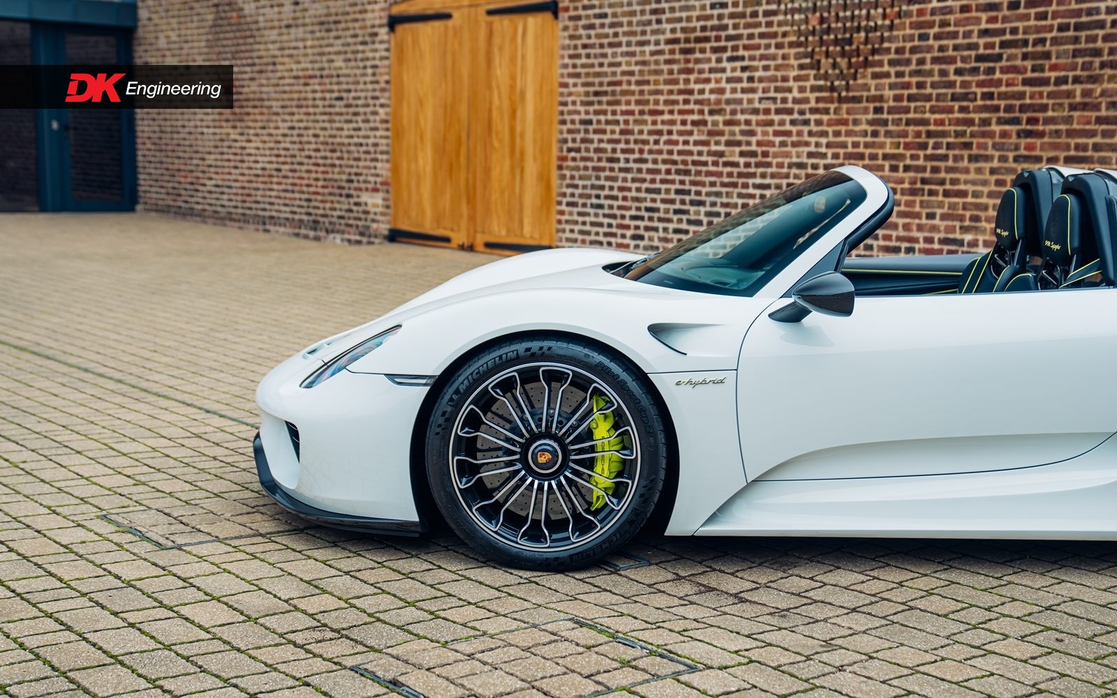 2015 Porsche 918 Spyder, 10/20