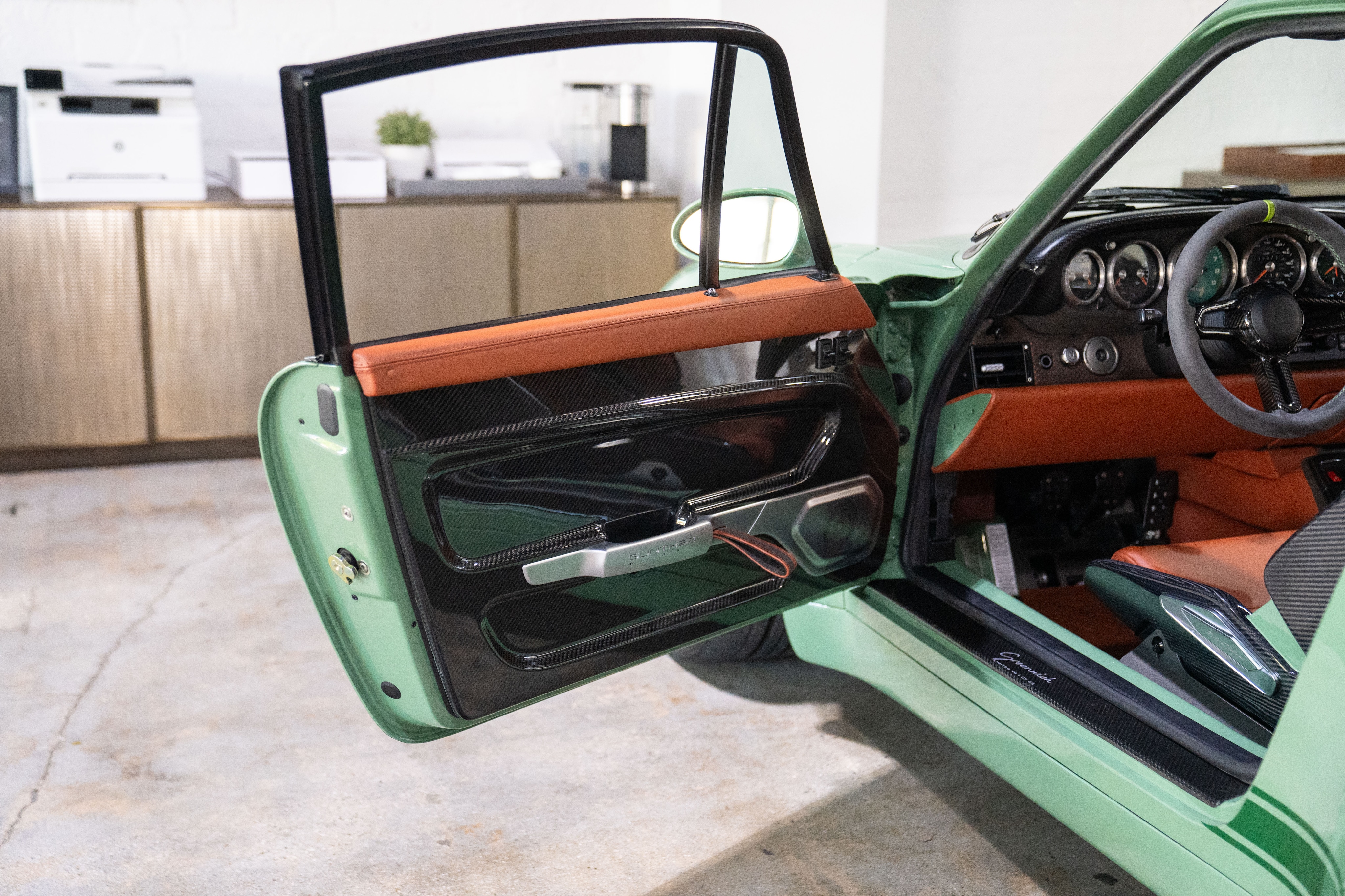 1995 Porsche 911 Gunther Werks, 28/37