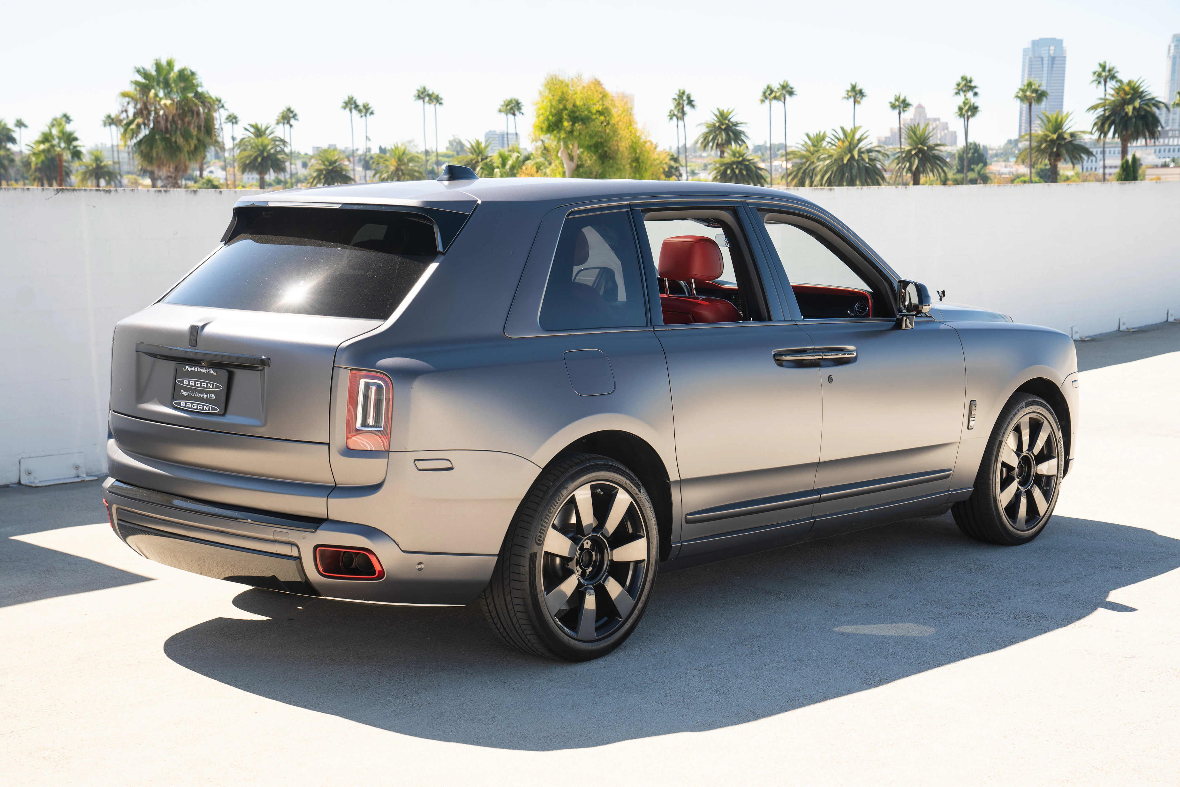 2020 Rolls-Royce Cullinan, 6/20